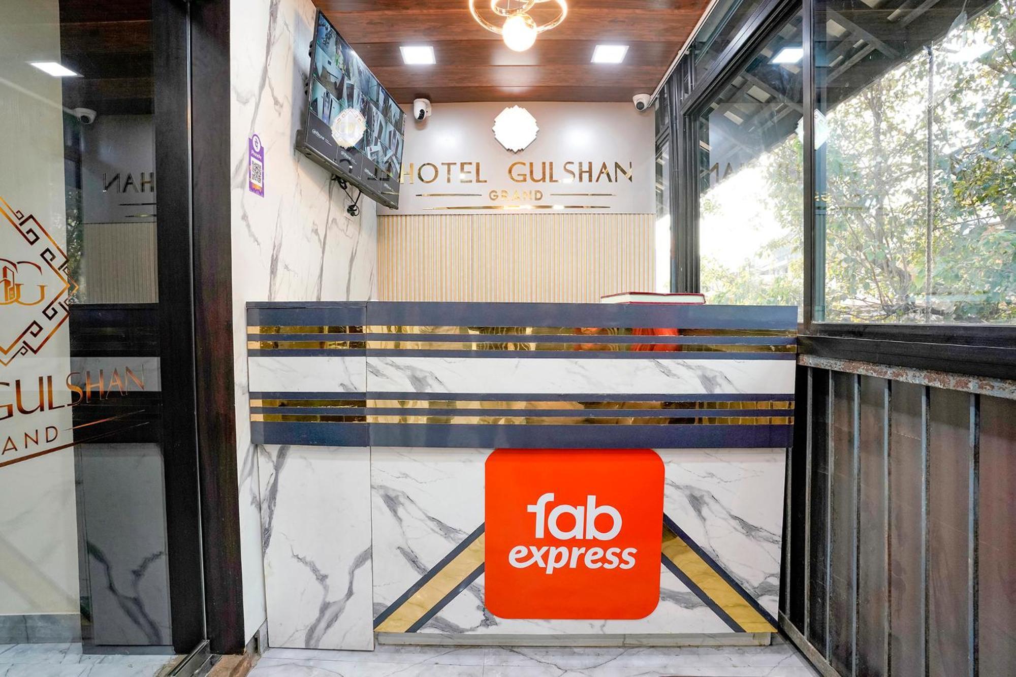 Fabexpress Gulshan Grand - Nr Gateway Of India Mumbai Exterior photo